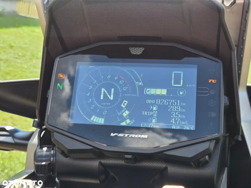 Suzuki V-STROM - 13