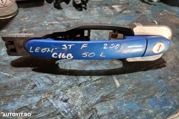 Maner deschidere din exterior usa fata stanga 1P0837885A 1P0837885A S - 1