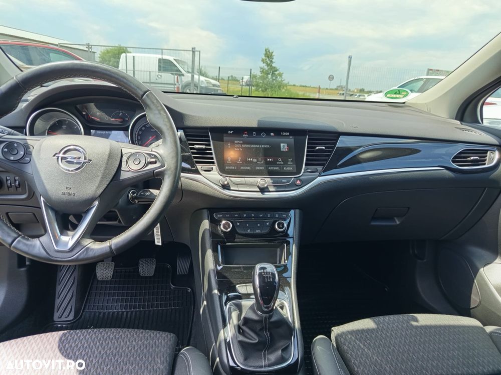 Opel Astra 1.6 CDTI ECOTEC Start/Stop Dynamic - 11