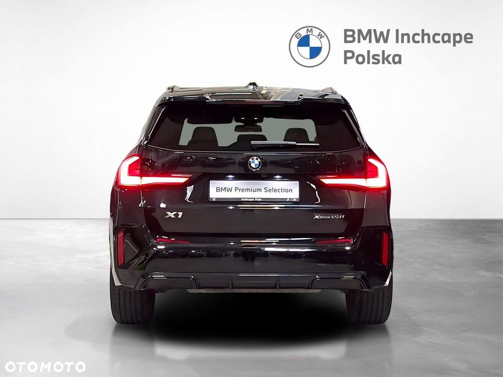 BMW X1 2023 photo 4