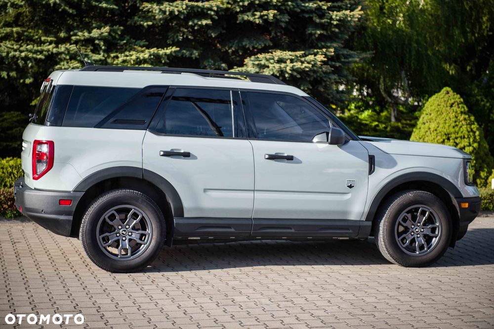 Ford Bronco - 14
