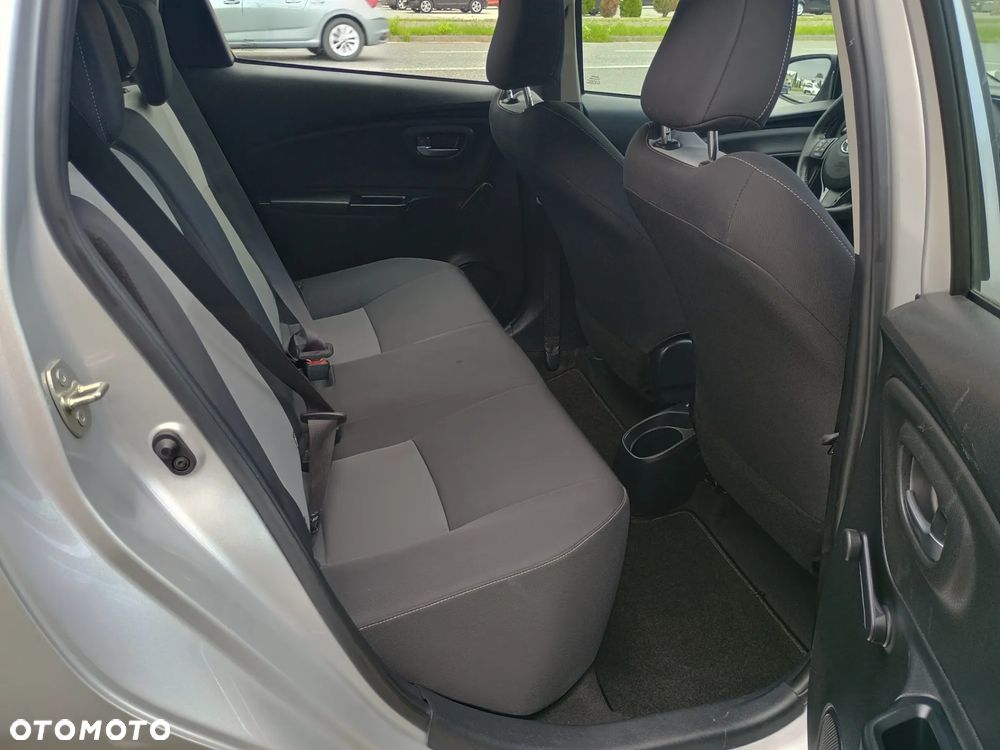 Toyota Yaris 1.5 Life - 9