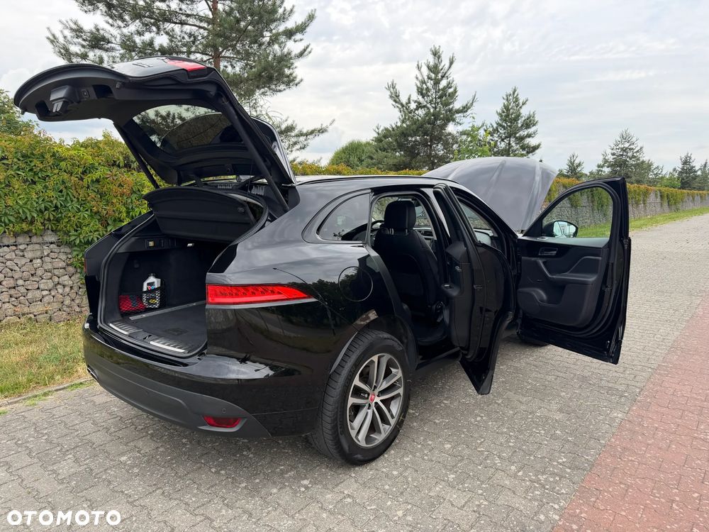 Jaguar F-Pace 2.0 i4D AWD R-Sport - 18