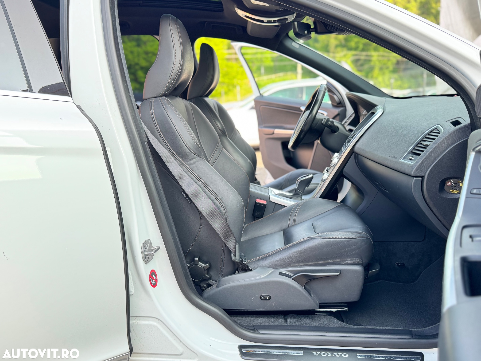 Volvo XC 60 D4 Geartronic Summum - 7