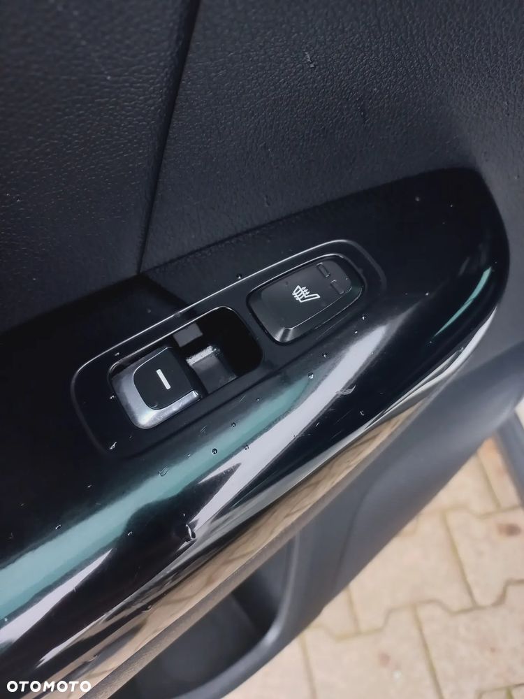 Kia Sportage 1.7 CRDI Business Line L 2WD - 13