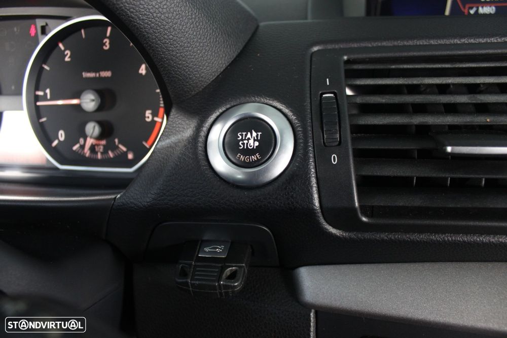 BMW 118 d Line Sport - 25