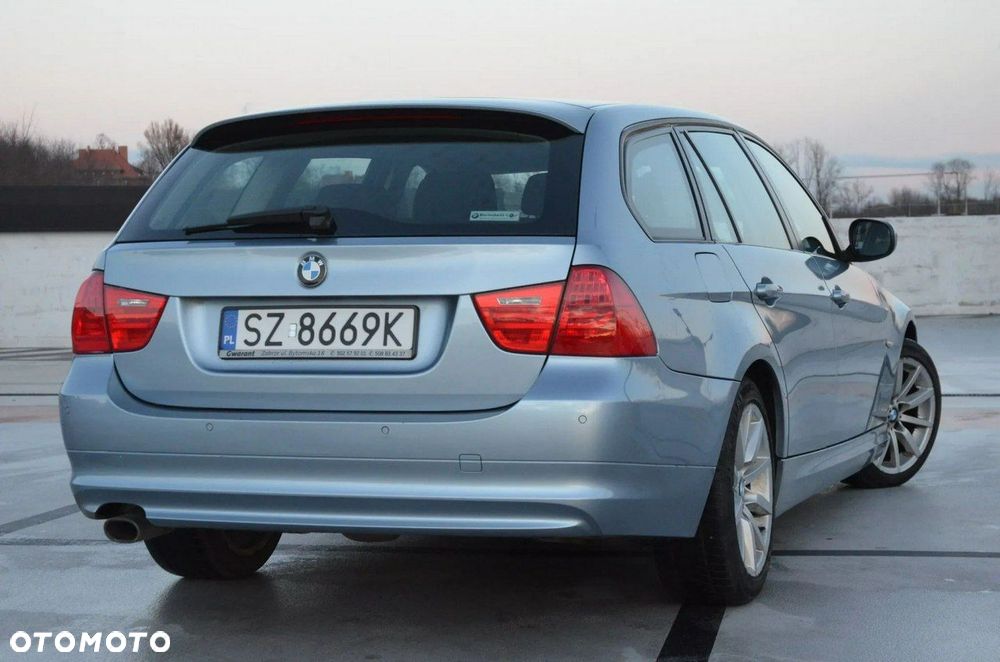 BMW Seria 3 - 12