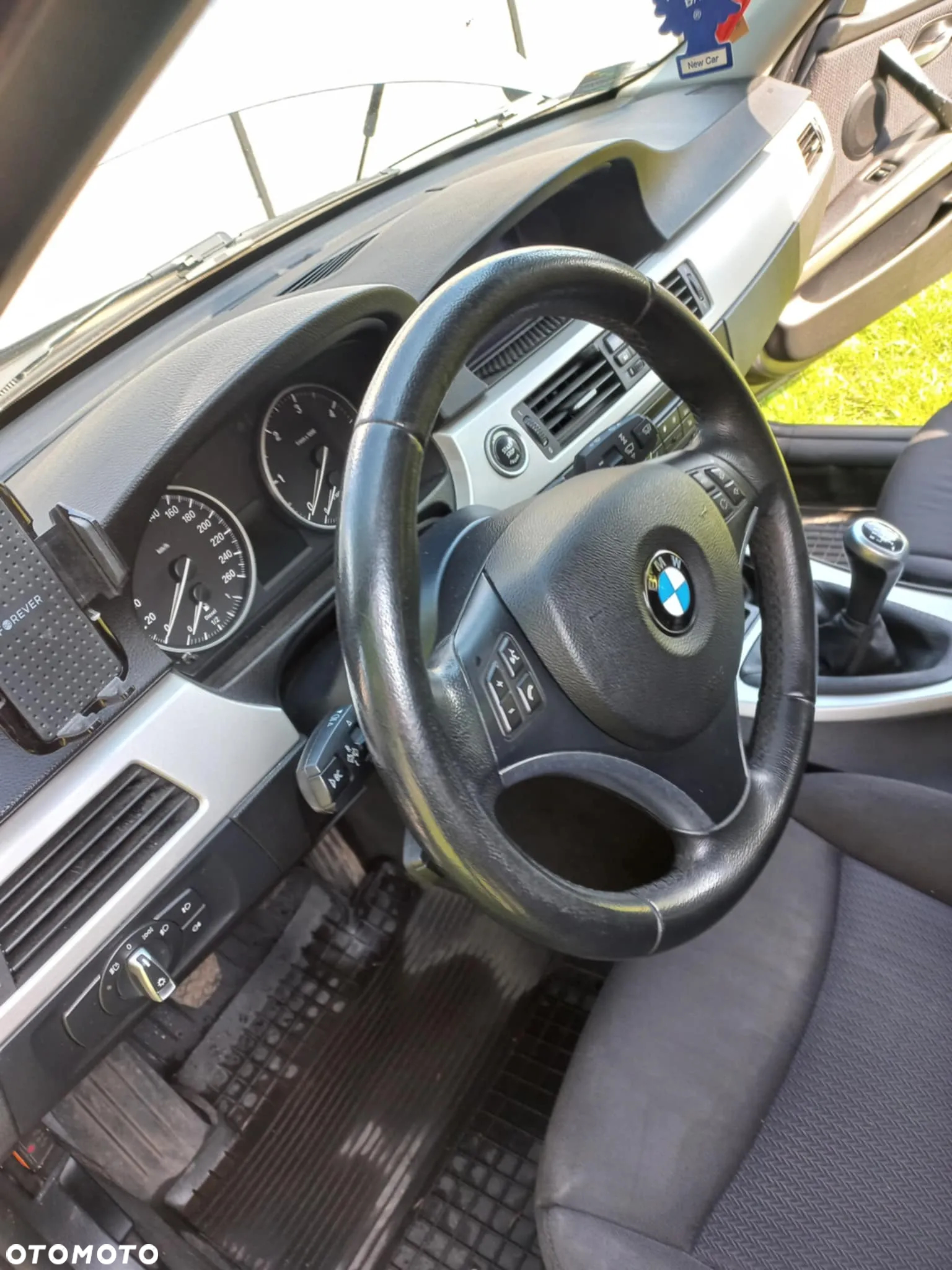 BMW Seria 3 318d - 5