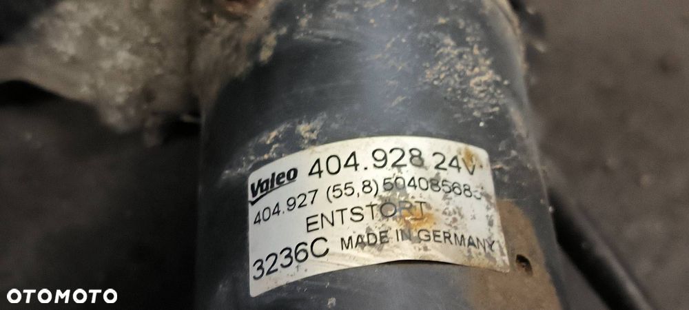 MECHANIZM WYCIERACZEK PRZÓD IVECO EUROCARGO 100E18 - 6