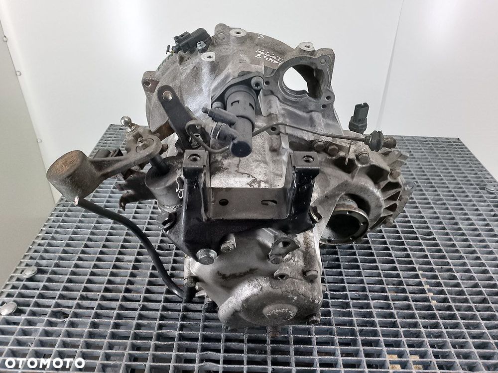 SKRZYNIA BIEGÓW MANUALNA SKODA FABIA I EMH 1.4 16 V - 3