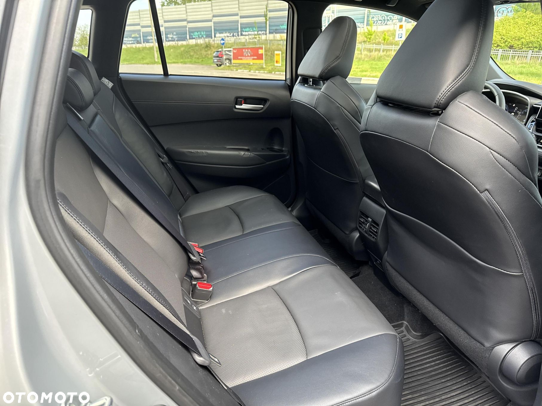 Toyota Corolla Cross - 10