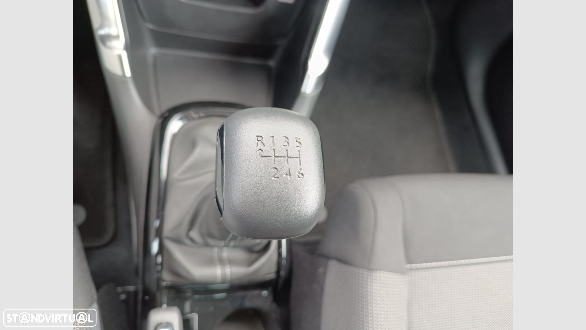 Citroën C3 Aircross 1.2 PureTech Plus - 12
