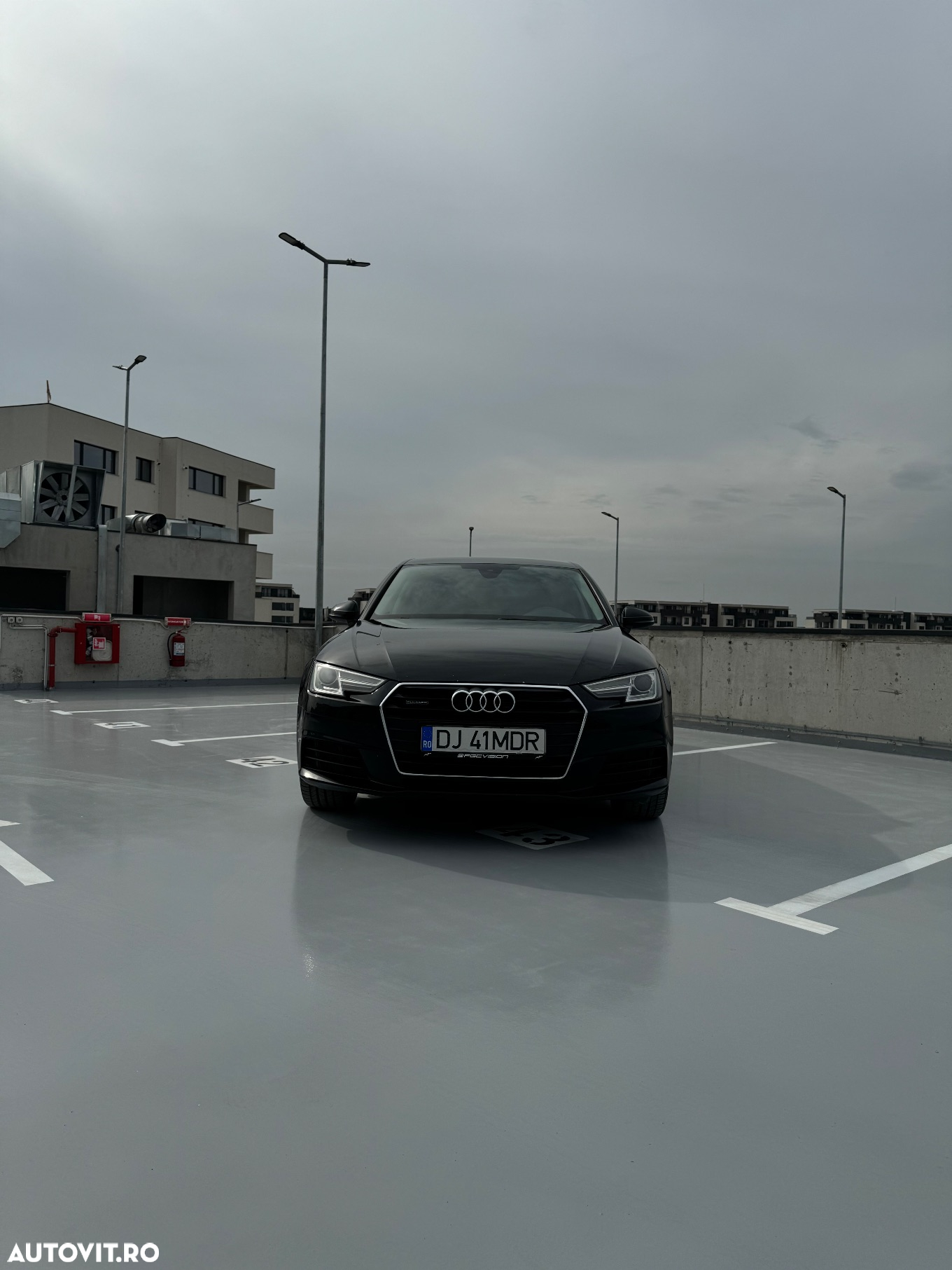 Audi A4 2.0 TDI quattro S tronic - 2