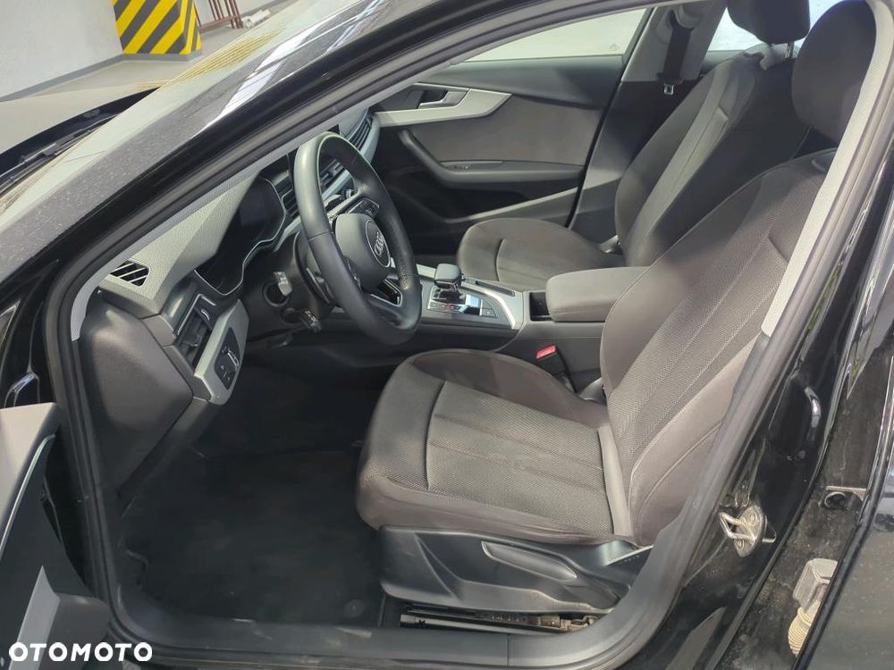 Audi A4 Limousine 35 TFSI mHEV S Line S tronic - 5