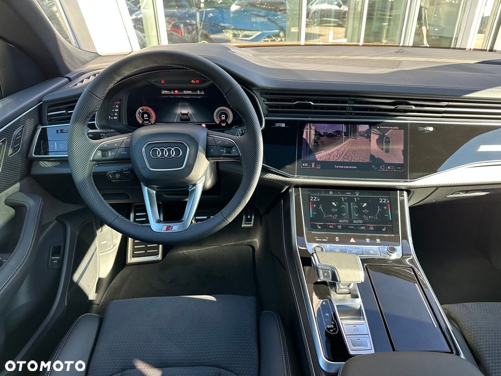 Audi Q8 - 17