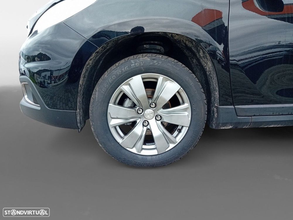 Peugeot 2008 1.2 PureTech Style - 14