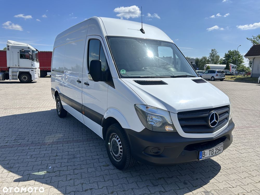 Mercedes-Benz Sprinter - 3