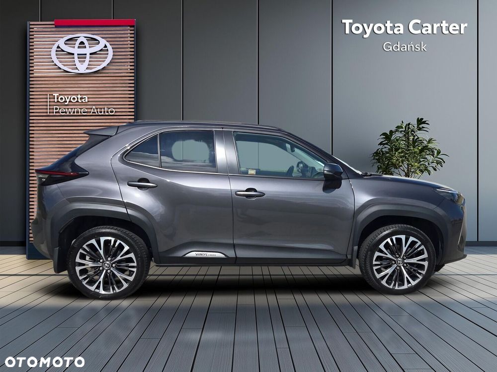 Toyota Yaris Cross Hybrid 1.5 Executive AWD - 7