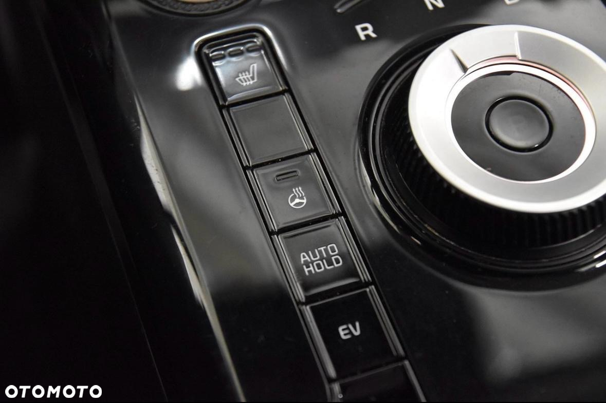 Kia Niro 1.6 GDI Plug-in Hybrid L Business Line - 32