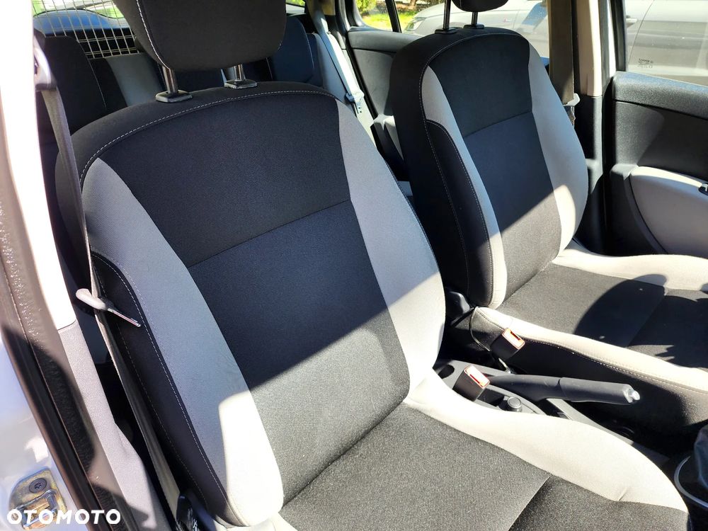 Renault Clio 1.2 16V 75 Expression - 25