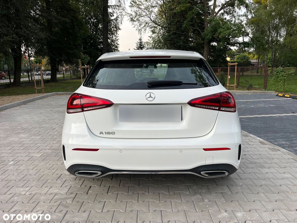 Mercedes-Benz Klasa A 180 AMG Line 7G-DCT - 9