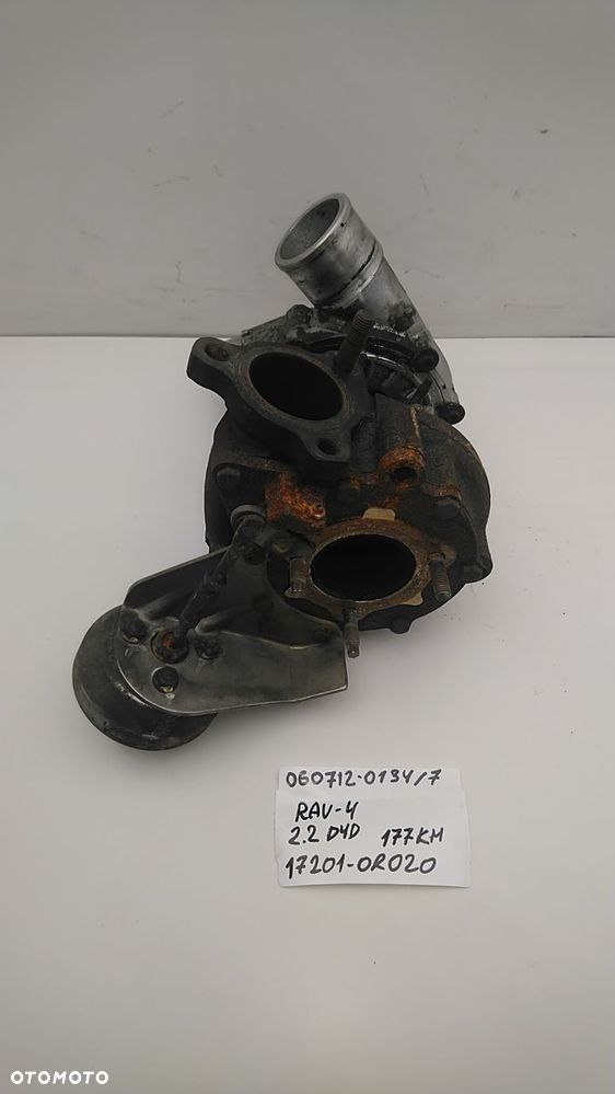 TURBINA 2.2 D4D 136KM 150KM AVENSIS 17201-0R010 - 9