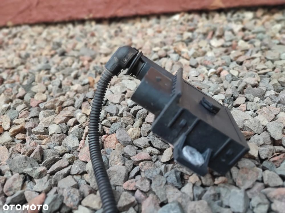 BMW E46 / E60 / E90 / E87 / E83  ORYGINALNY STEROWNIK ŚWIEC ŻAROWYCH + WIĄZKA DO SILNIKÓW GAMY M47D20 ( 150KM / 163KM ) 2.0D / 1.8D BERU O NR.  12 21 7 786 821 /  12 21 7 801 200 OEM SPRAWNY W 100% NUMERY BERU E2110022358 - 4