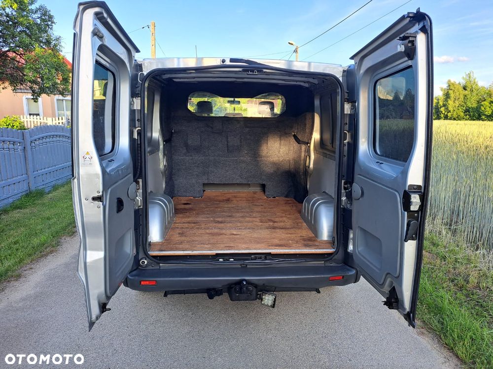 Opel Vivaro - 6
