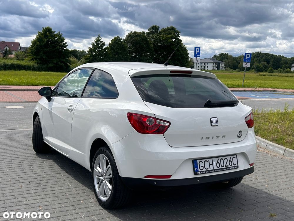 Seat Ibiza SC 1.4 16V Style - 11