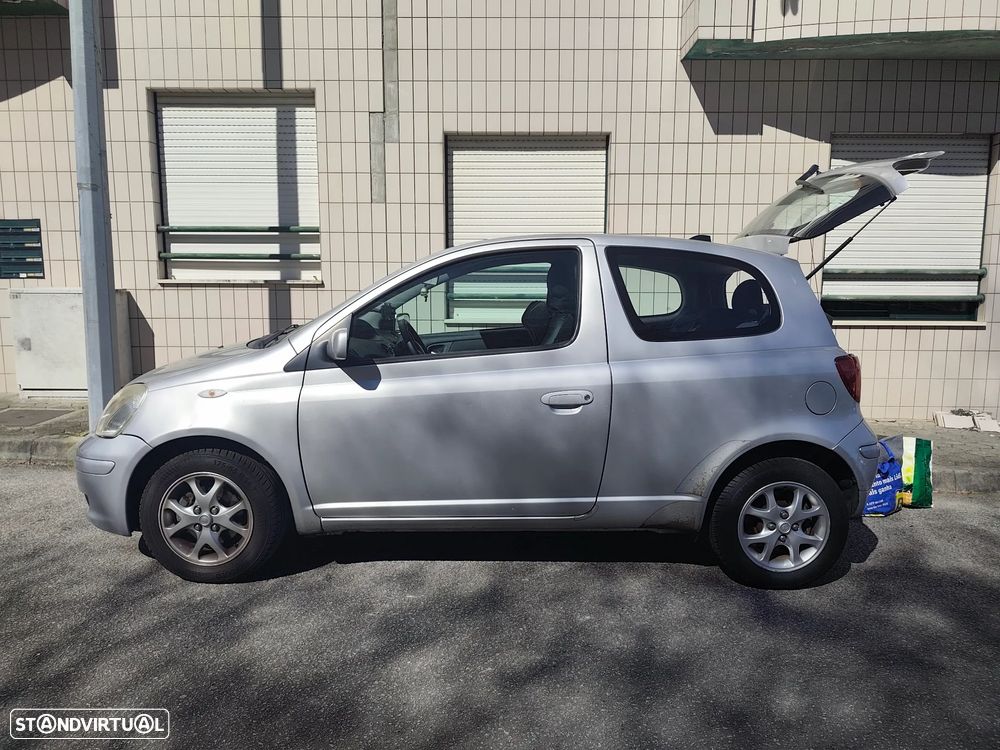 Toyota Yaris 1.0 Sol MMT AC - 1