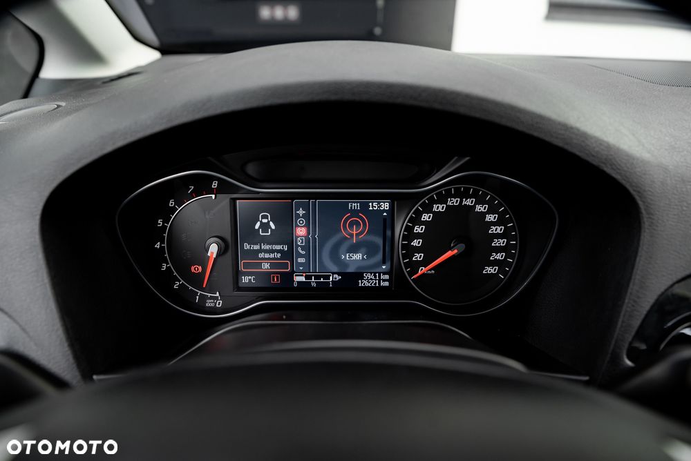 Ford Galaxy 1.6 EcoBoost Trend - 30