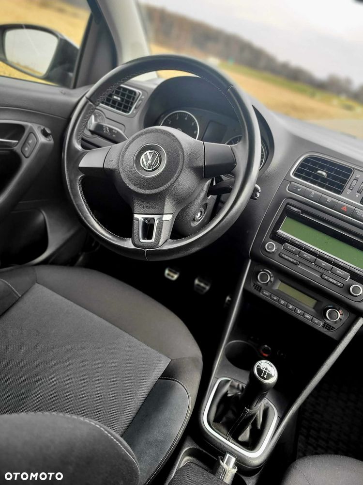 Volkswagen Polo - 9
