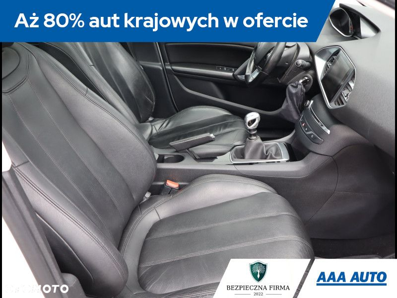 Peugeot 308 - 10