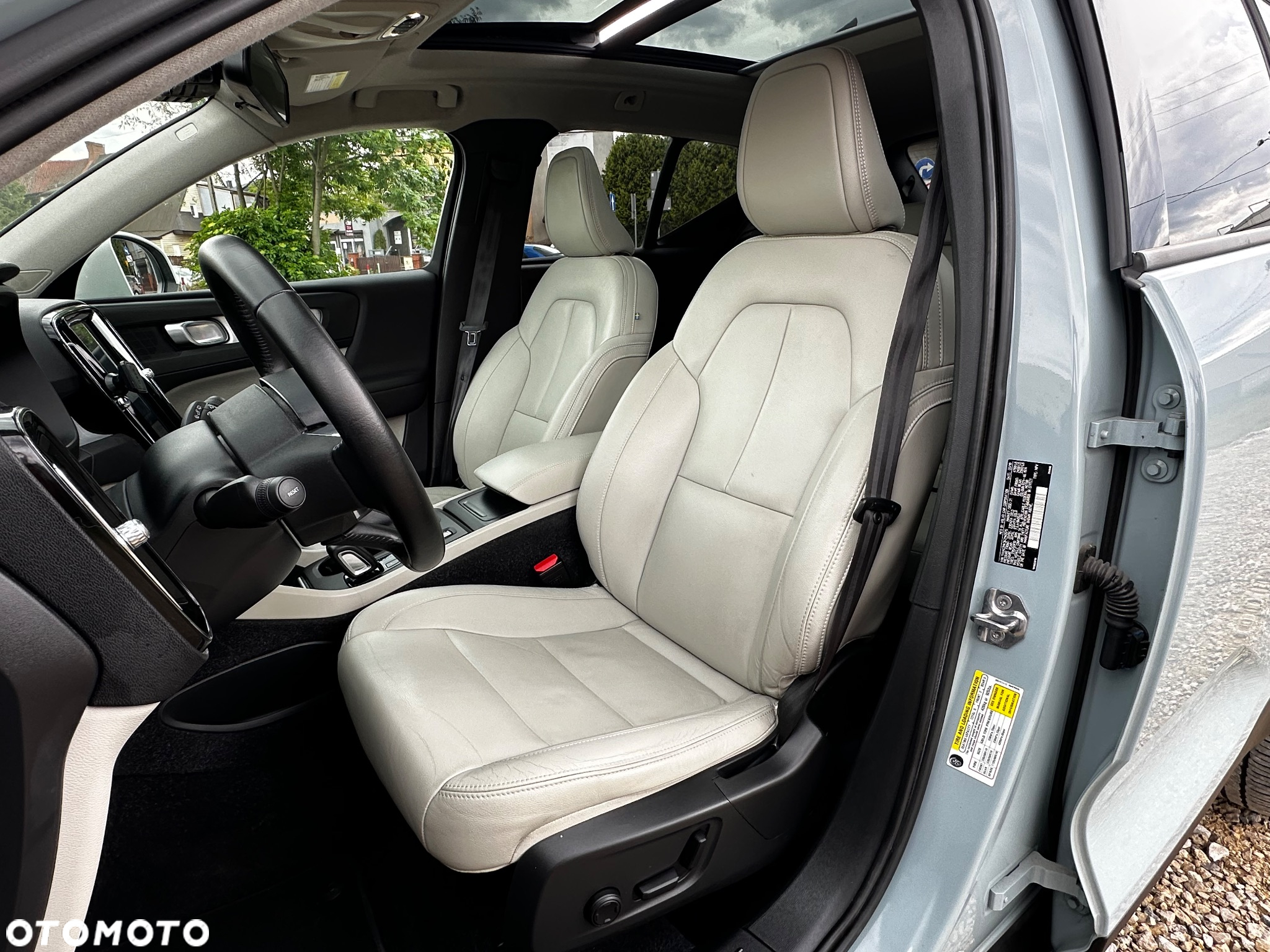 Volvo XC 40 - 12