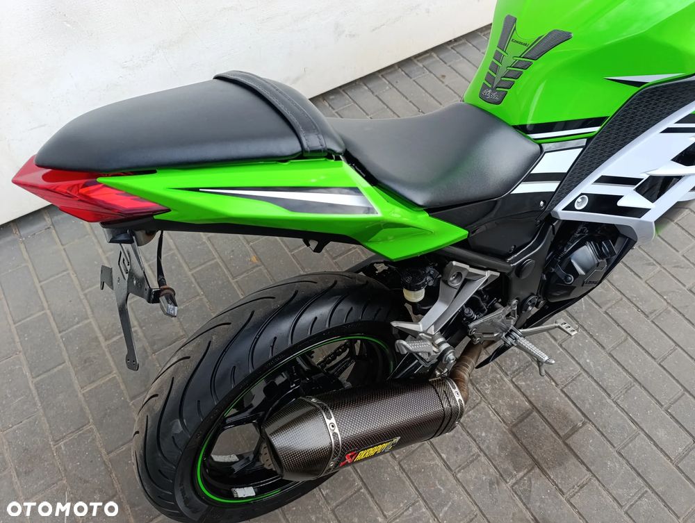 Kawasaki Ninja 300 ABS - 23