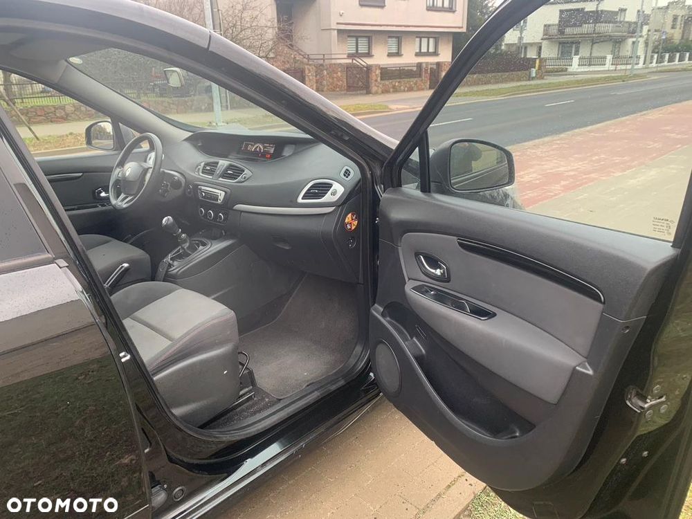 Renault Scenic dCi 110 FAP Dynamique - 26