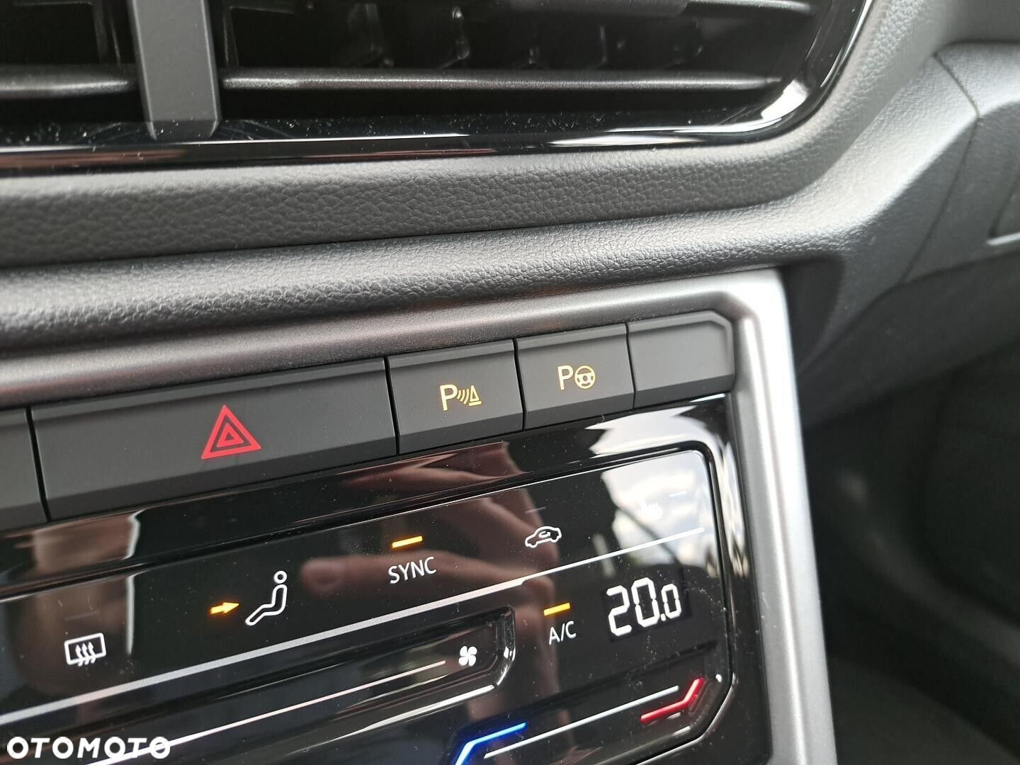 Volkswagen T-Roc - 40
