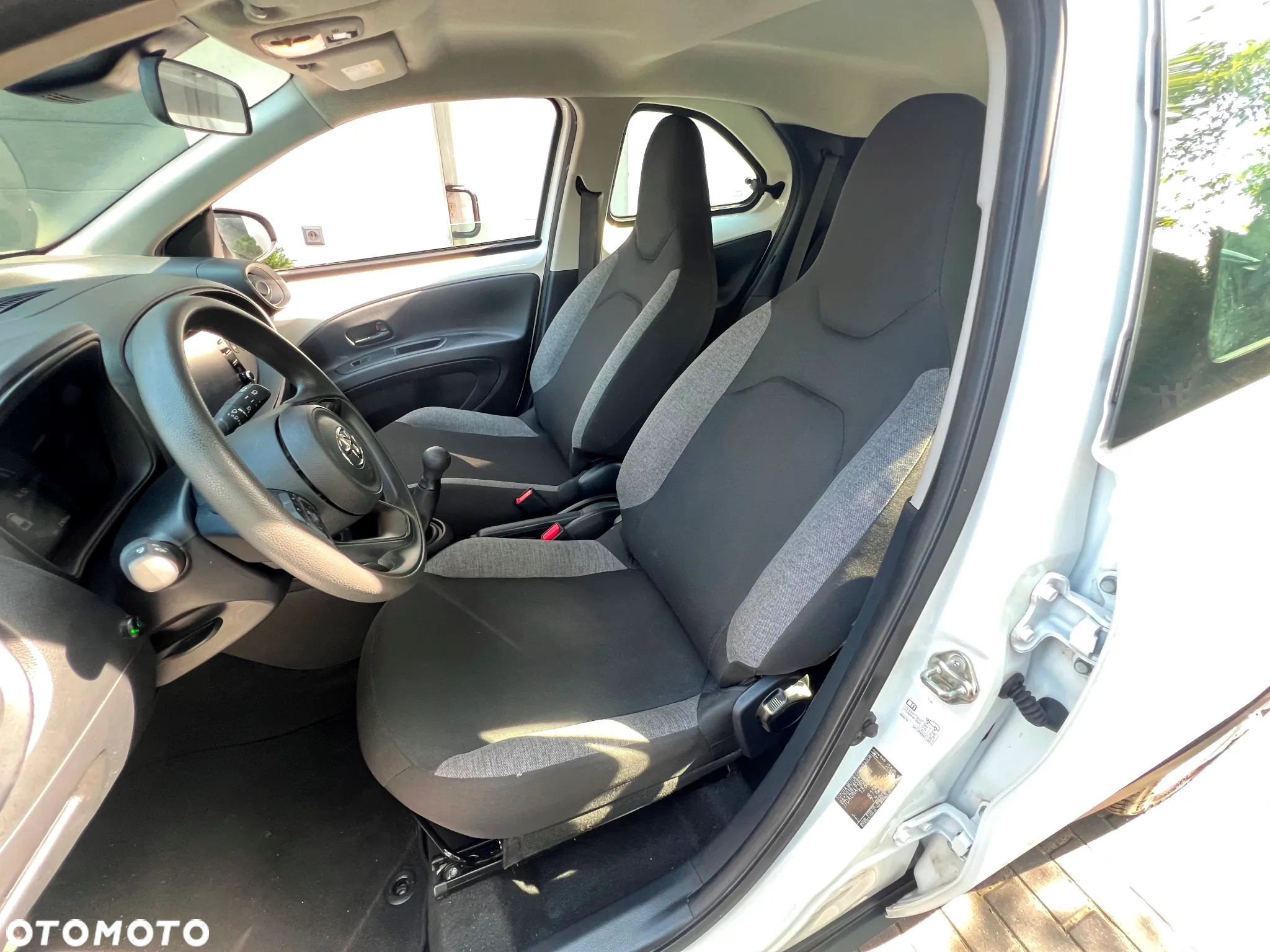 Toyota Aygo X 1.0 VVT-i Active - 22