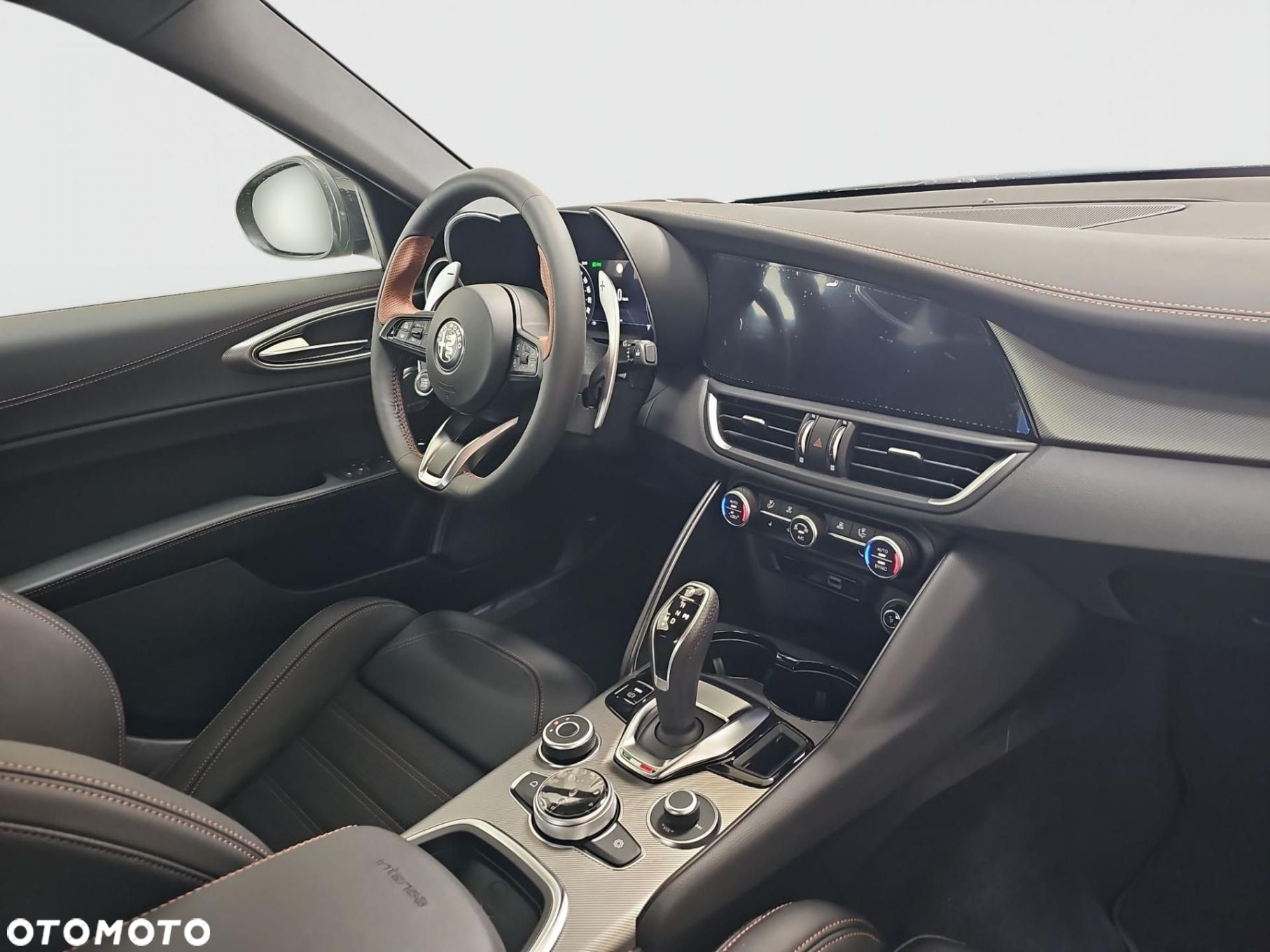 Alfa Romeo Giulia 2.0 Turbo Intensa Q4 - 14