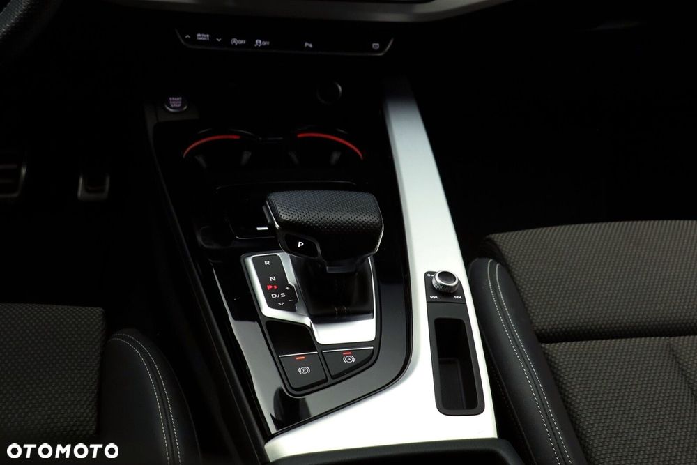 Audi A4 Limousine - 27