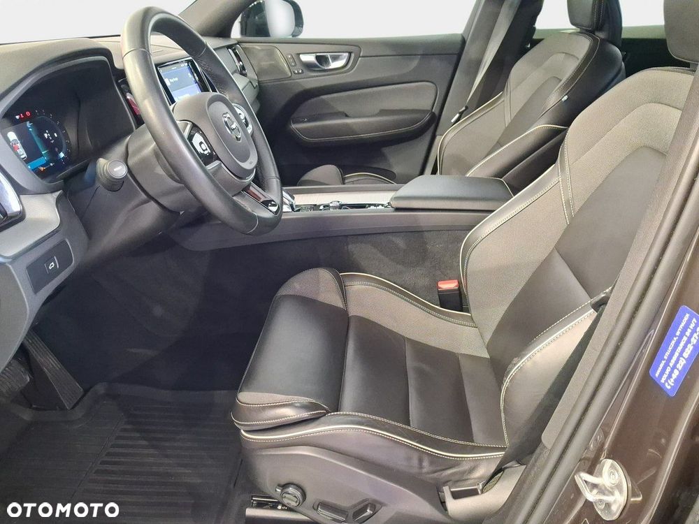 Volvo XC 60 - 13