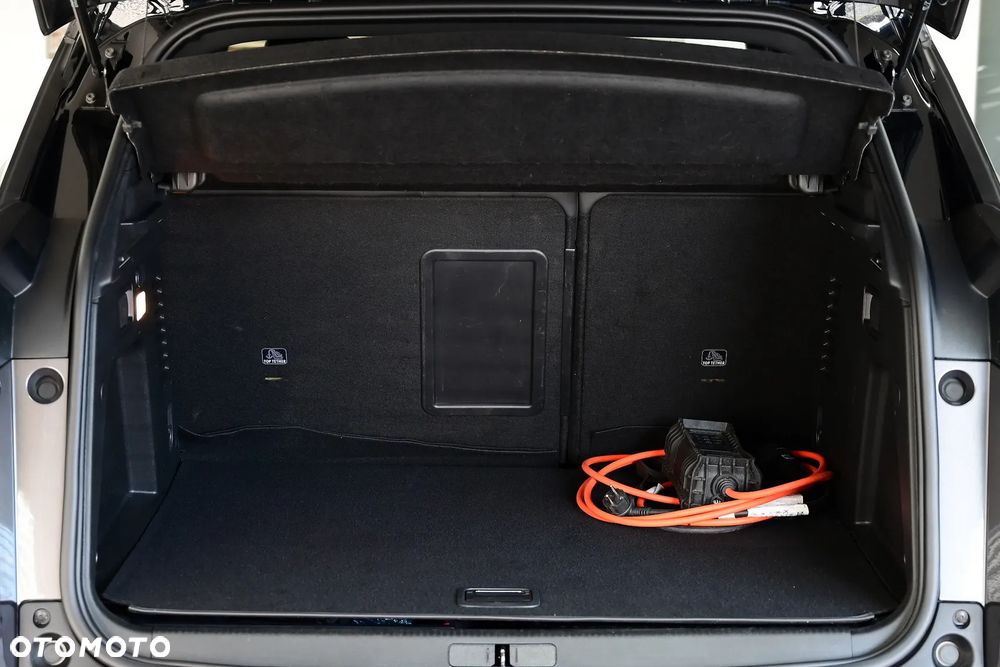 Peugeot 3008 1.6 PureTech Hybrid4 PHEV GT S&S EAT8 - 34