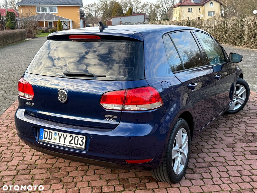 Volkswagen Golf 1.6 Comfortline - 2