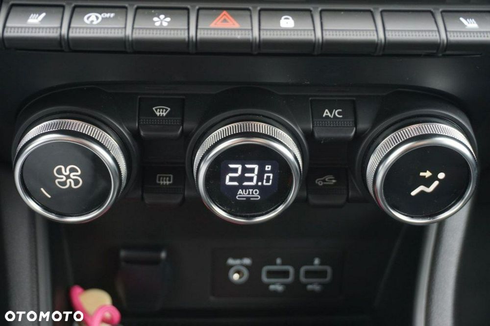 Renault Captur 1.0 TCe Techno - 23