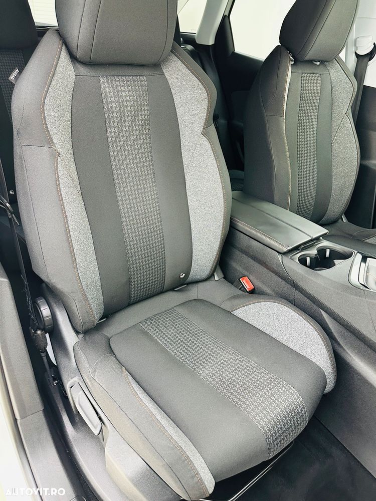 Peugeot 3008 - 10