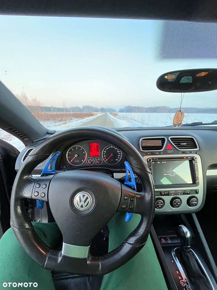 Volkswagen Scirocco 2.0 TSI DSG - 12