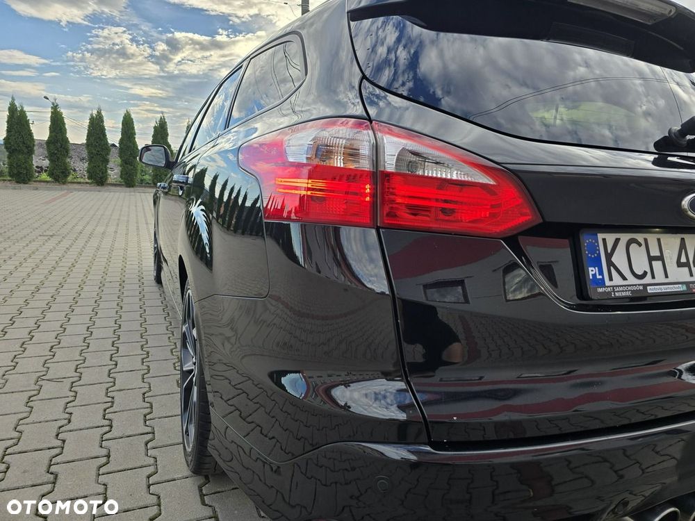 Ford Focus 2.0 EcoBoost ST mit Leder-Sport-Paket - 16