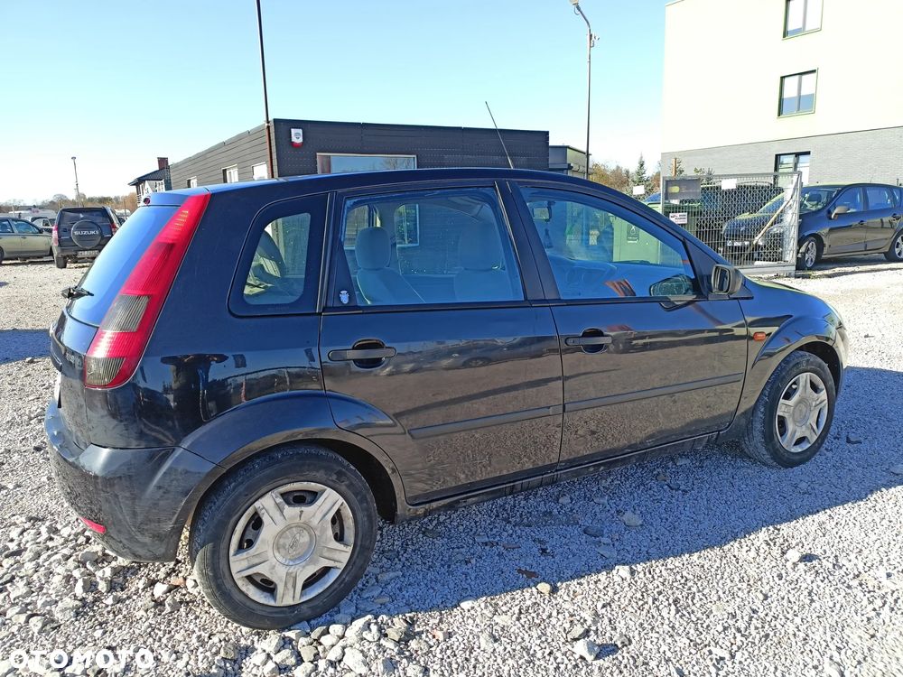 Ford Fiesta - 4