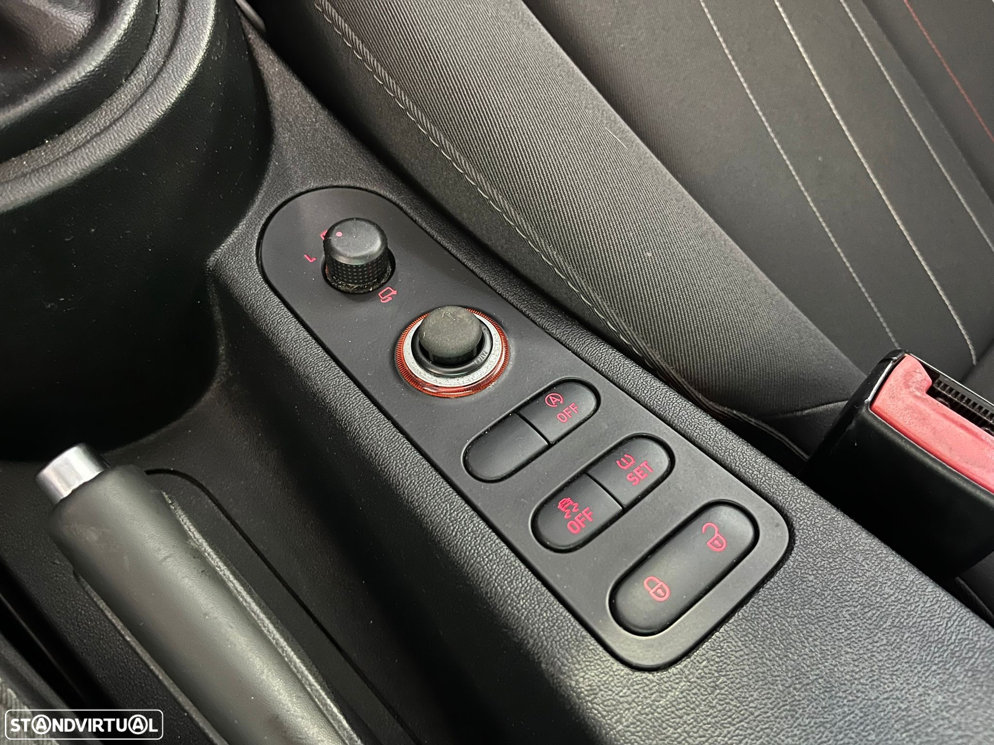 SEAT Leon 1.6 TDI Ecomotive Copa Plus - 22