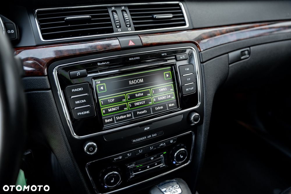 Skoda Superb 2.0 TDI Comfort DSG - 30